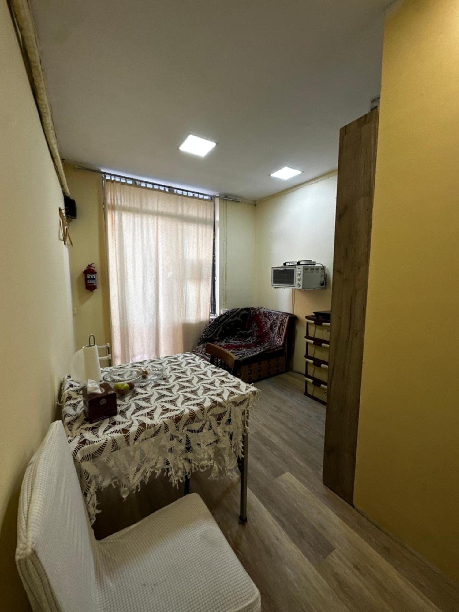 Vahe'S Family Guests House Apartment Yerevan Exterior photo